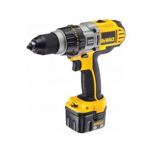 Дрель / шуруповерт DeWalt DCD940B2