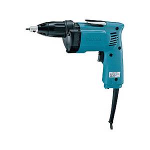 Шуруповерт Makita6822